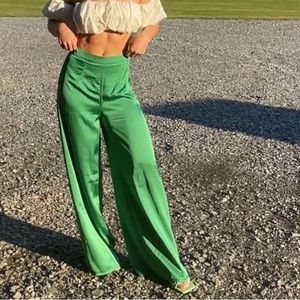 GREEN Silk Style PANTS